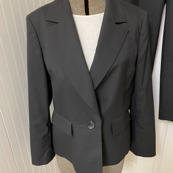Beautiful Kasper black suit with jacket and pants, fully lined, size 12 - Picture 2 of 16